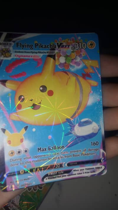 Flying Pikachu VMAX