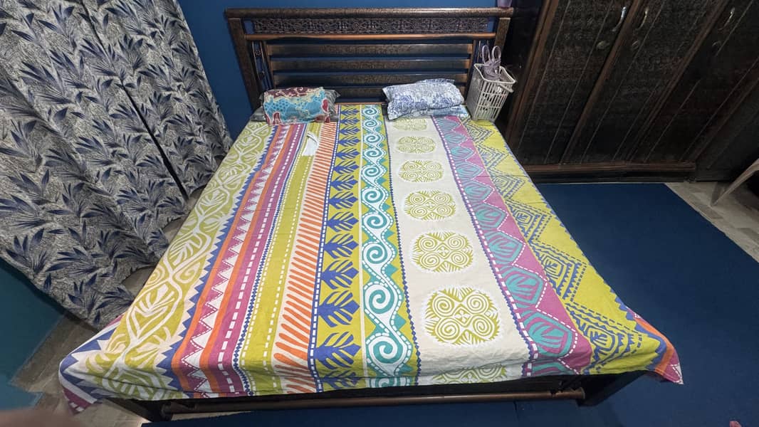 Bed And Wardrobe 3