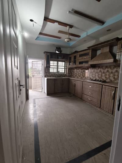 FLAT FOR RENT BACHELOR OR SILENT OFFICE
