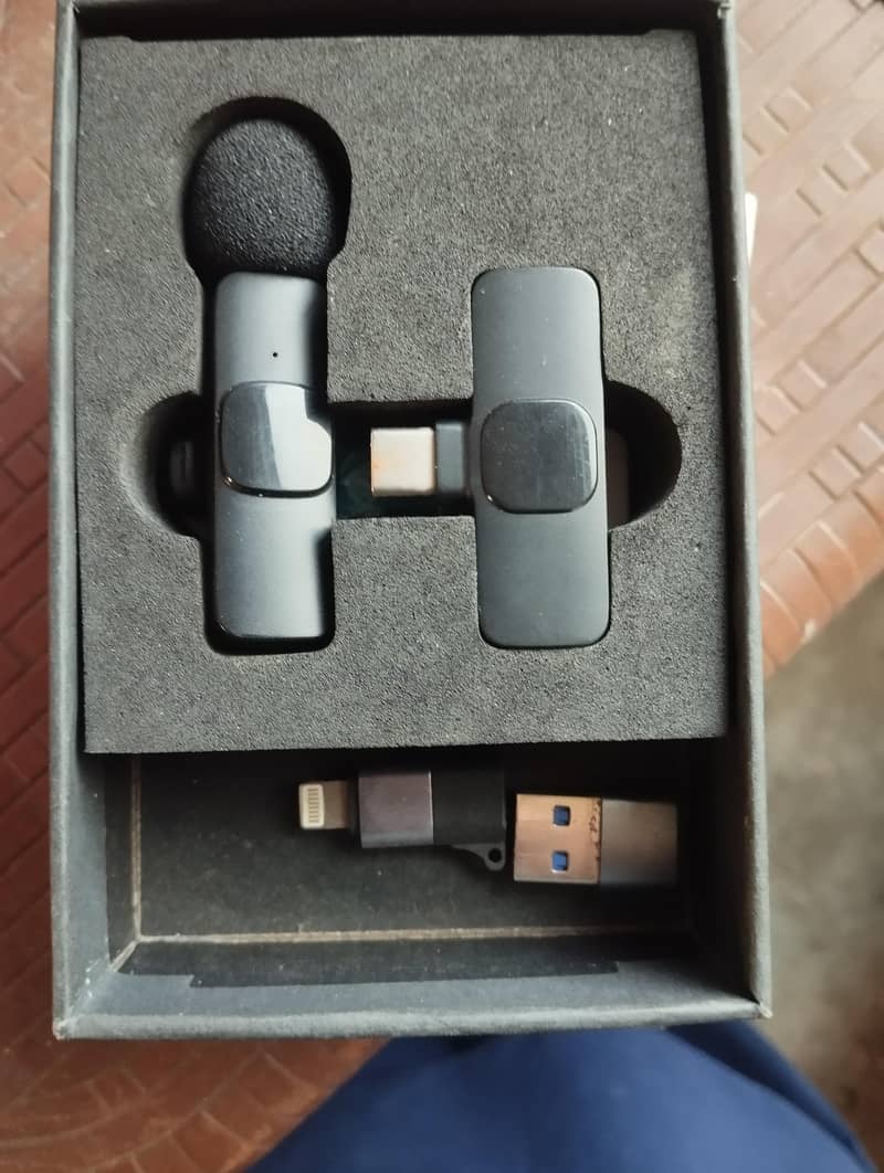 wireless microphone 1