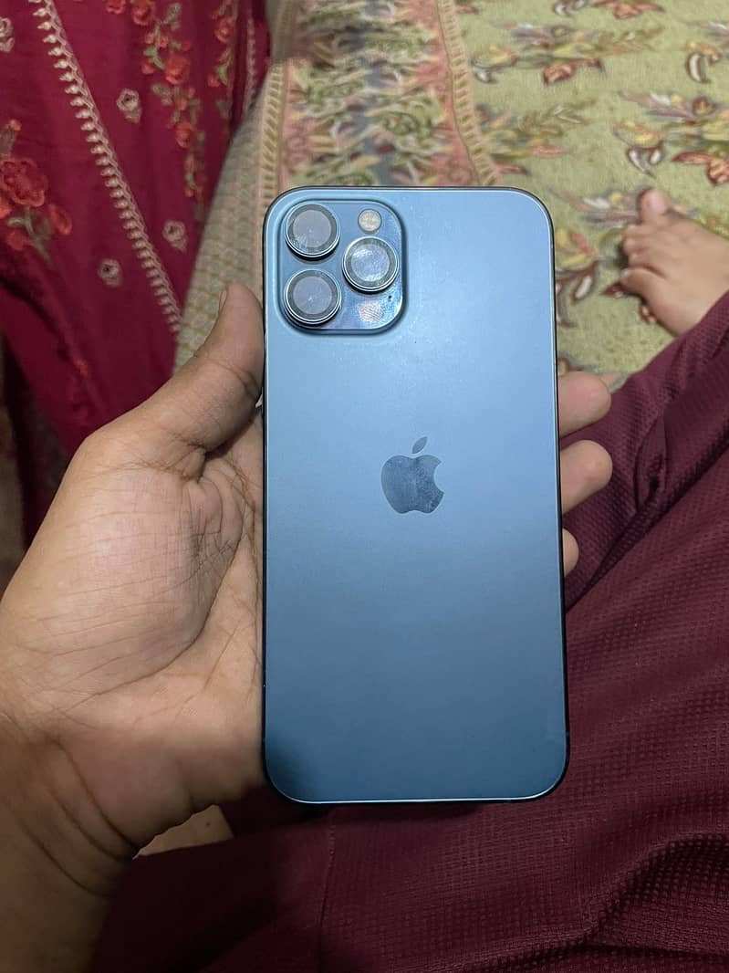 Apple iPhone 12 Pro Max 1