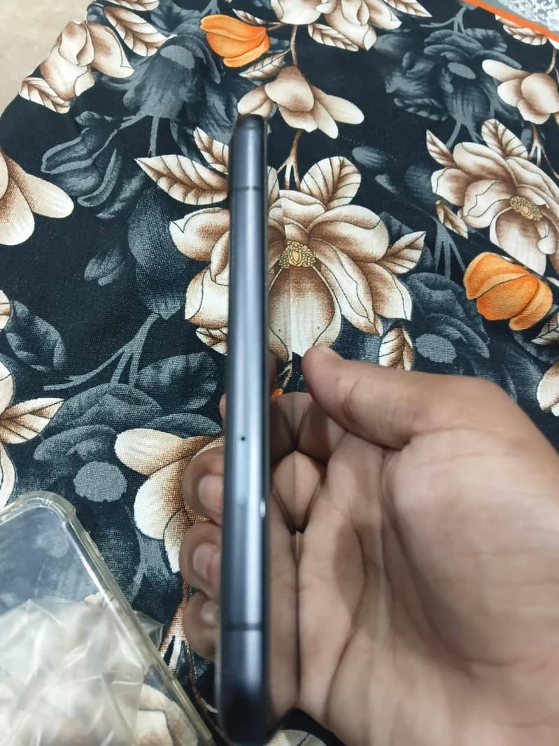Google Pixel 8a 2