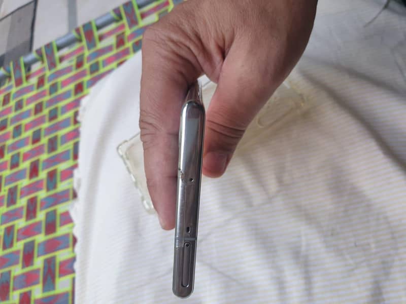 Samsung Mobile Note 10 Plus 1