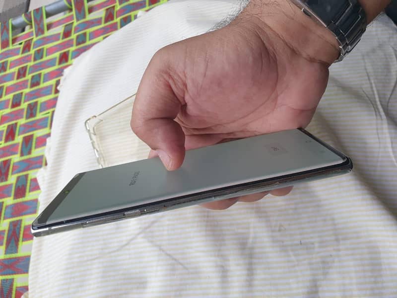 Samsung Mobile Note 10 Plus 2