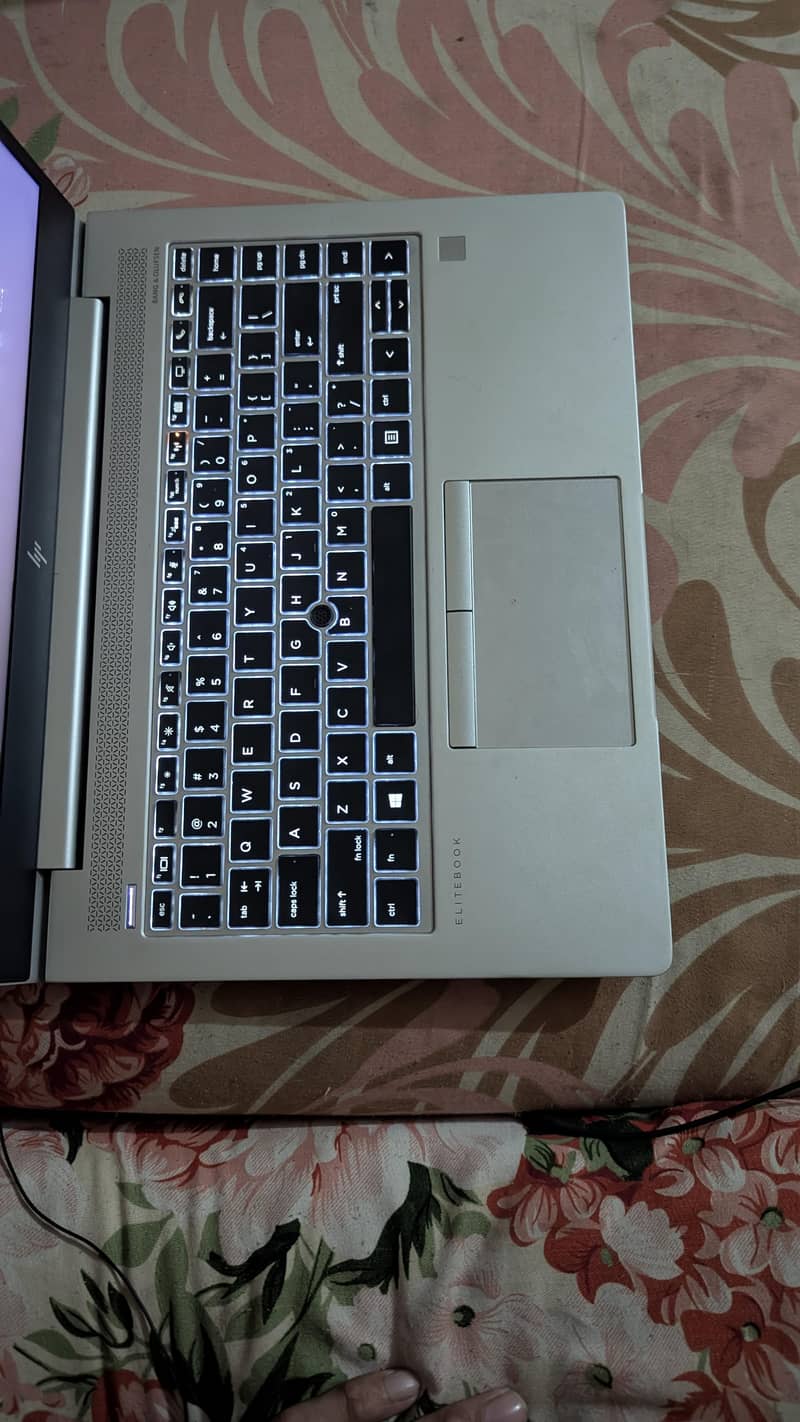 HP core i5 0