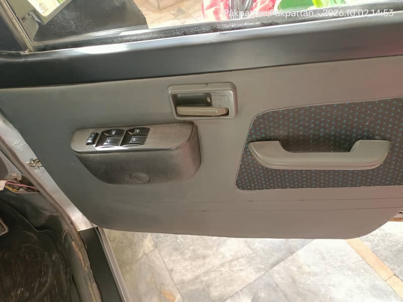 Suzuki Mehran VXR 2004 9