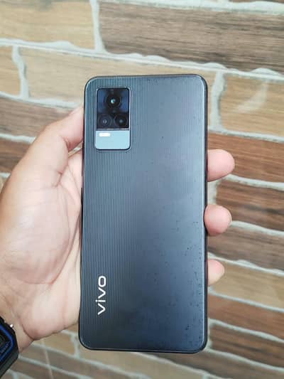 Vivo V21e