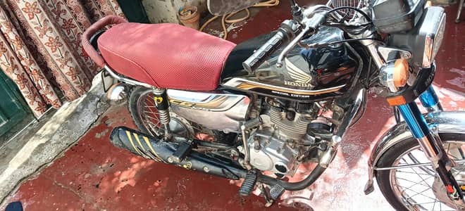 Honda bike 125 self start 20 model