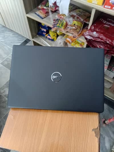 Dell laptop 10th genrtion. 8 GB RAM/  256 GB SSD/ 10/10 condition . . .