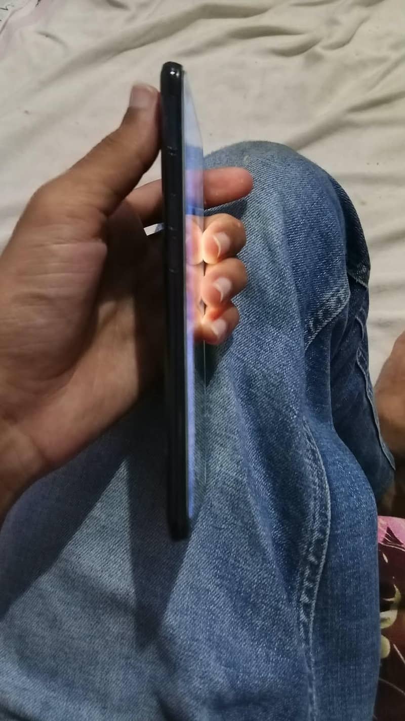 OPPO Reno4 3