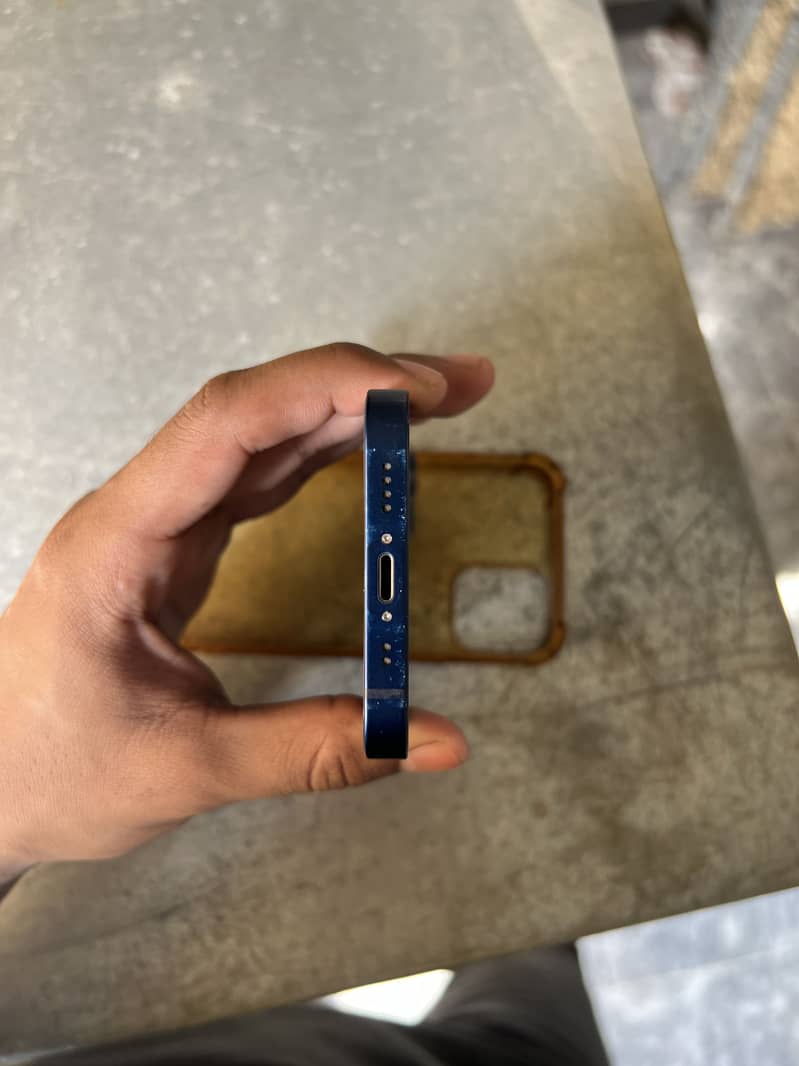 Apple iPhone 12 mini 5