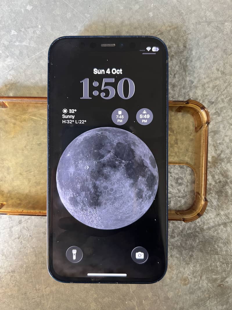 Apple iPhone 12 mini 6