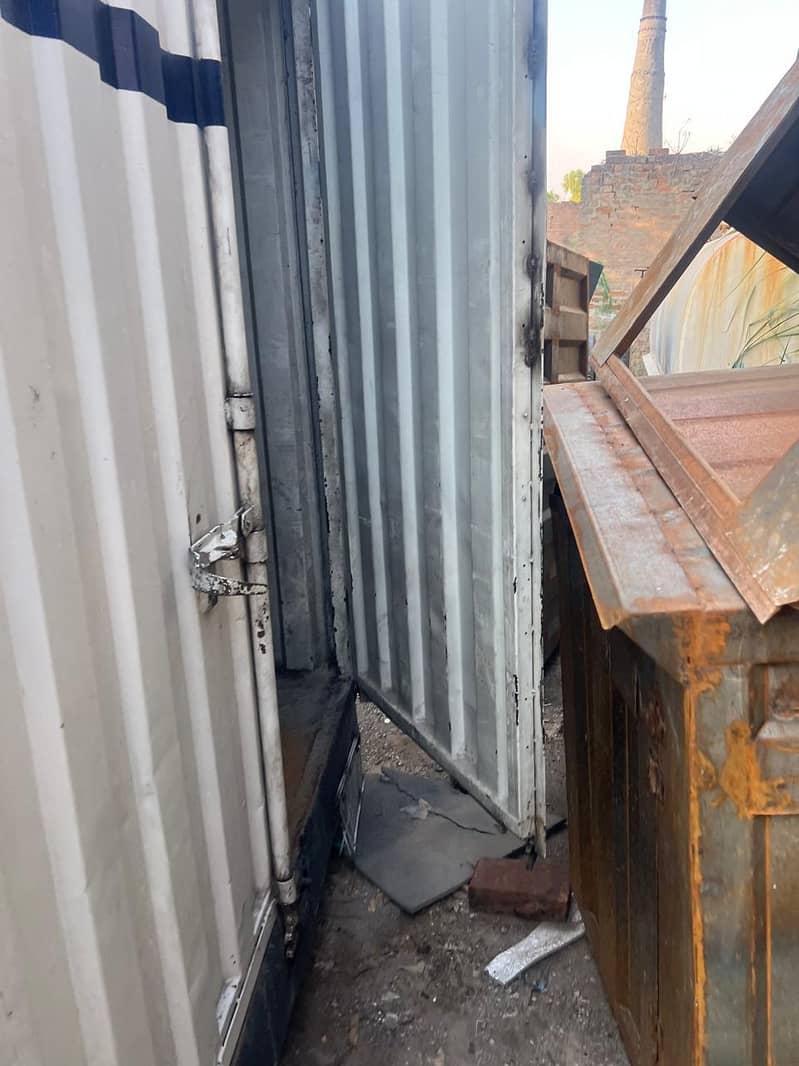 container 2