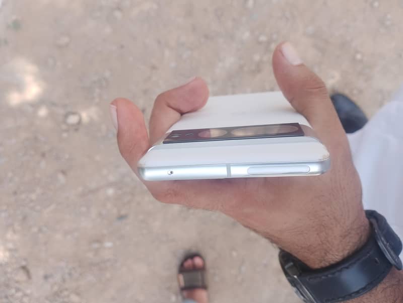 Google Pixel 7 Pro 6