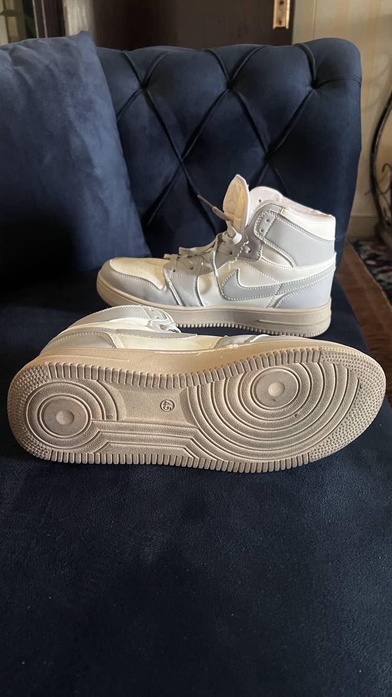 Sneakers 2