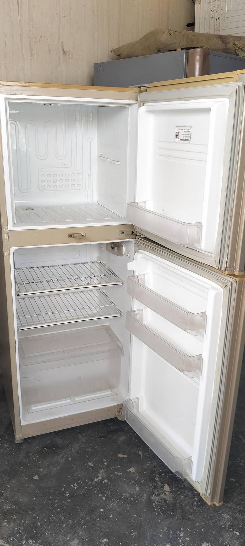 Pel Refrigerator 7