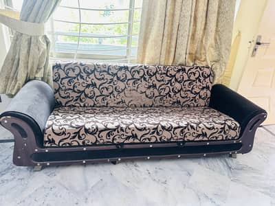 Sofa combed