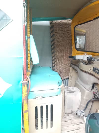 6 seater  Raksha Teez Raftaar urgent sale karna hai