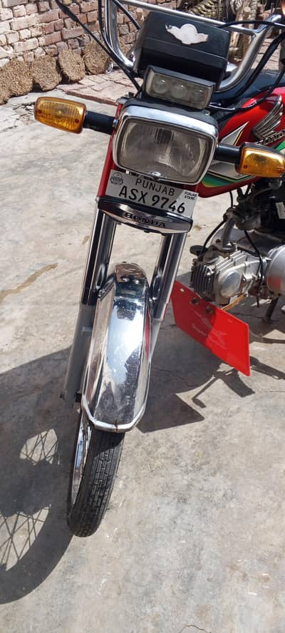 Honda cd 70 2023