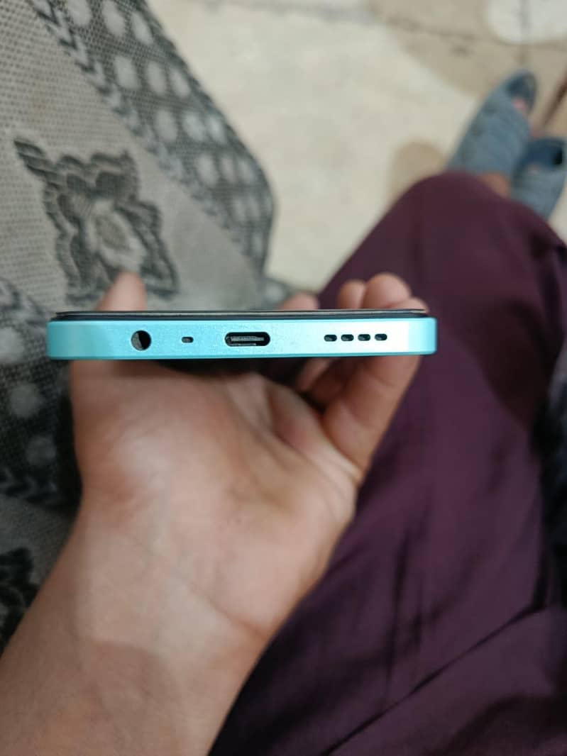 Realme C51 2