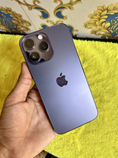 iPhone 14 Pro Max