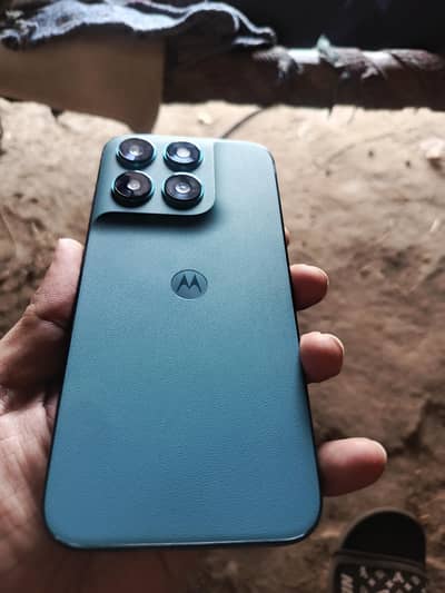 Motorola Moto G77