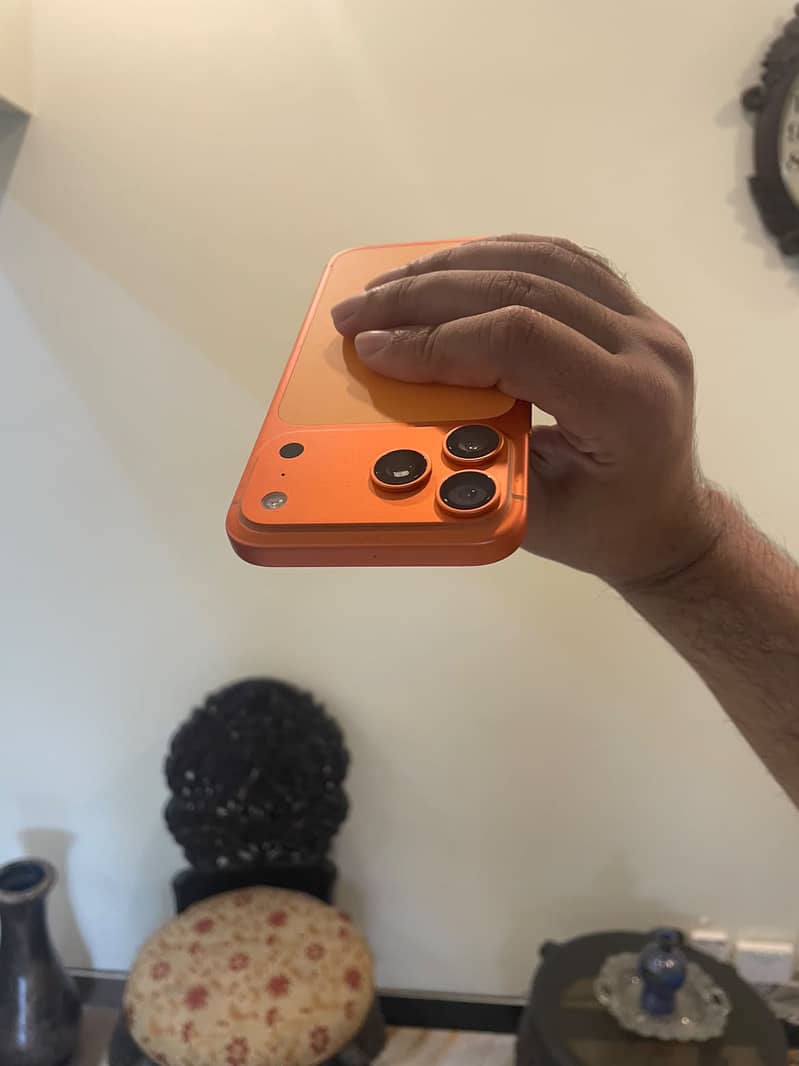 Apple iPhone 17 Pro Max 7