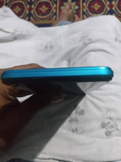 Infinix hot 12