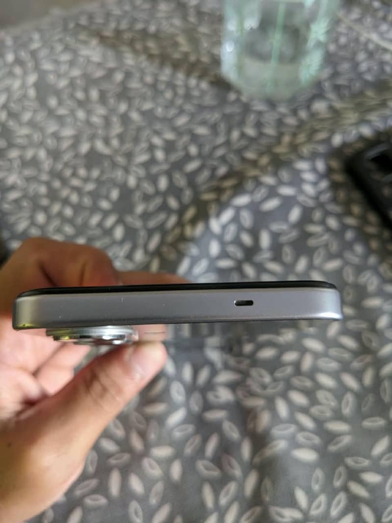 Tecno Spark Go 2 2