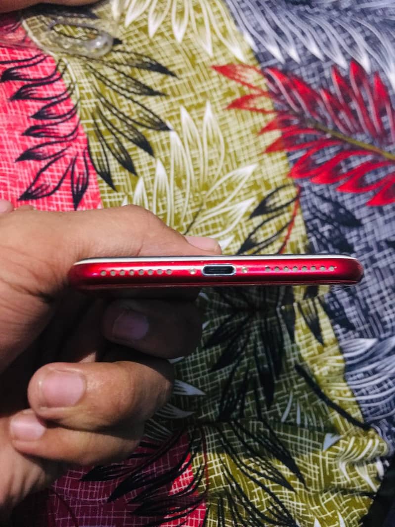 Apple iPhone 7 Plus 2