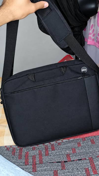 dell laptop beg for sale like a new