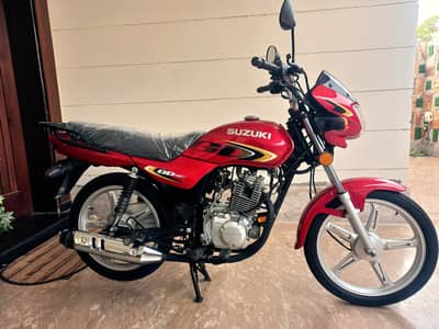 Suzuki GD 110S   2024 model 9500 km used all original
