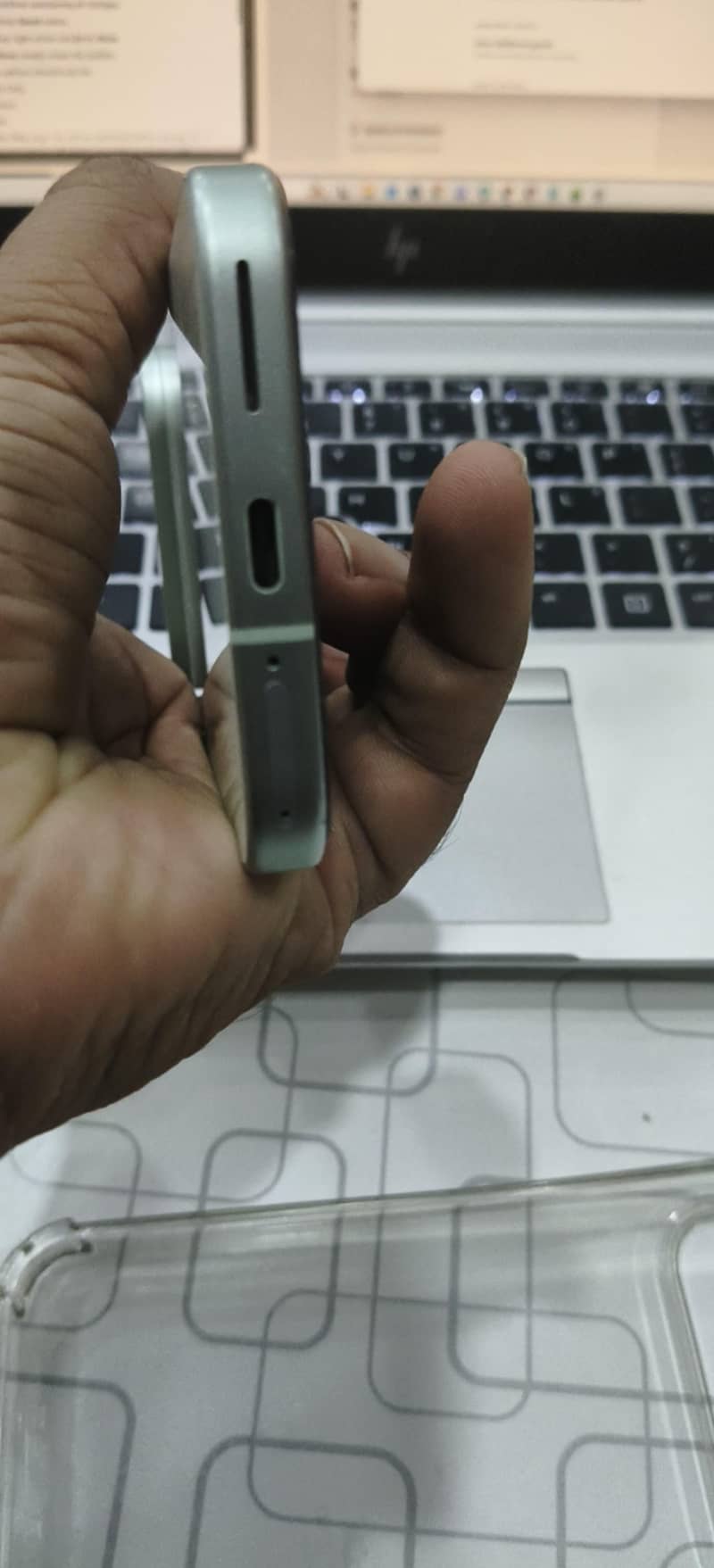 Google Pixel 9 5