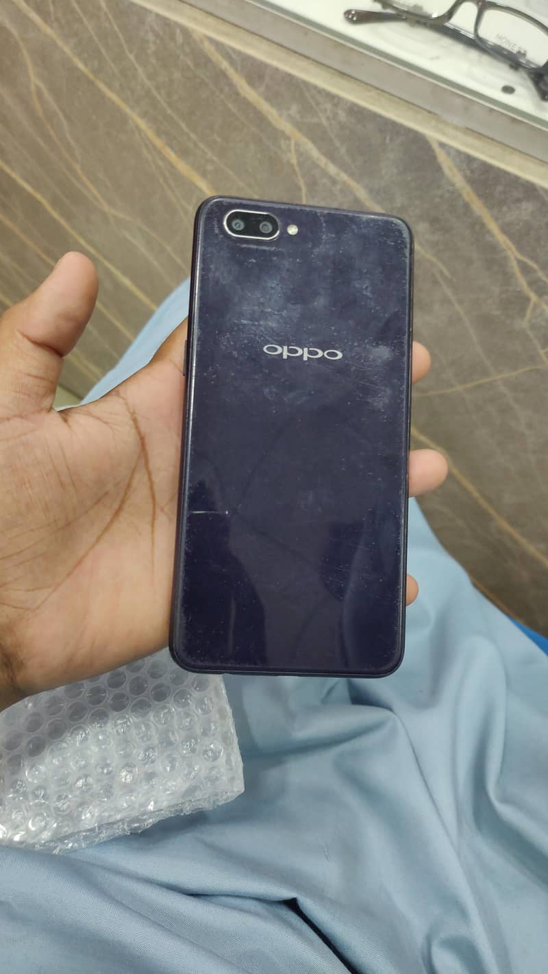 OPPO A3s 1
