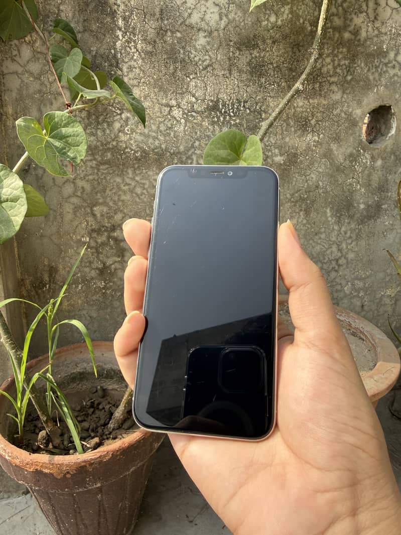 Apple iPhone 11 Pro 5