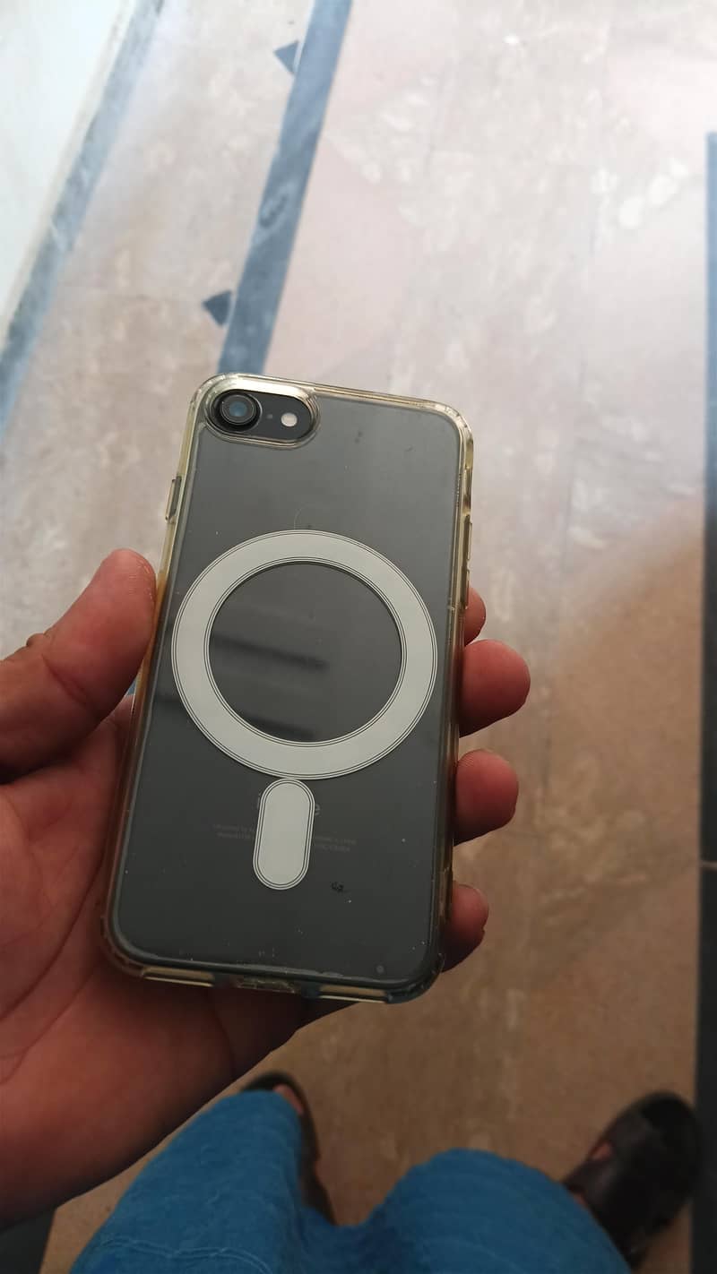 Apple iPhone 7 Sim Glitch 4