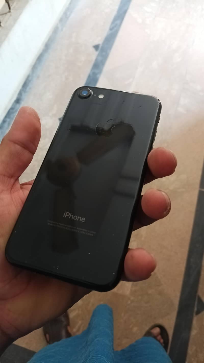 Apple iPhone 7 Sim Glitch 6