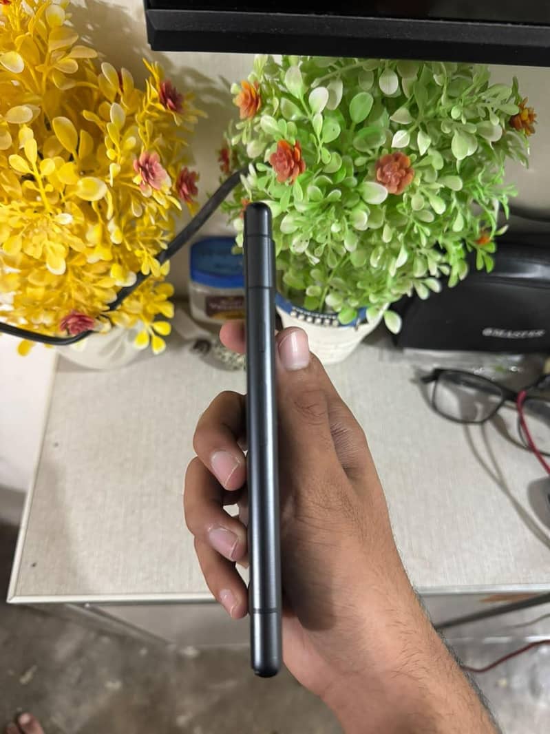 Google Pixel 7a 3