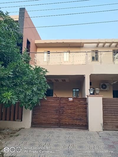 Buch Villas 5 Marla Ues House Available 4 Bed Attach Bath Double TV Lounge Double Kuchen Good Location