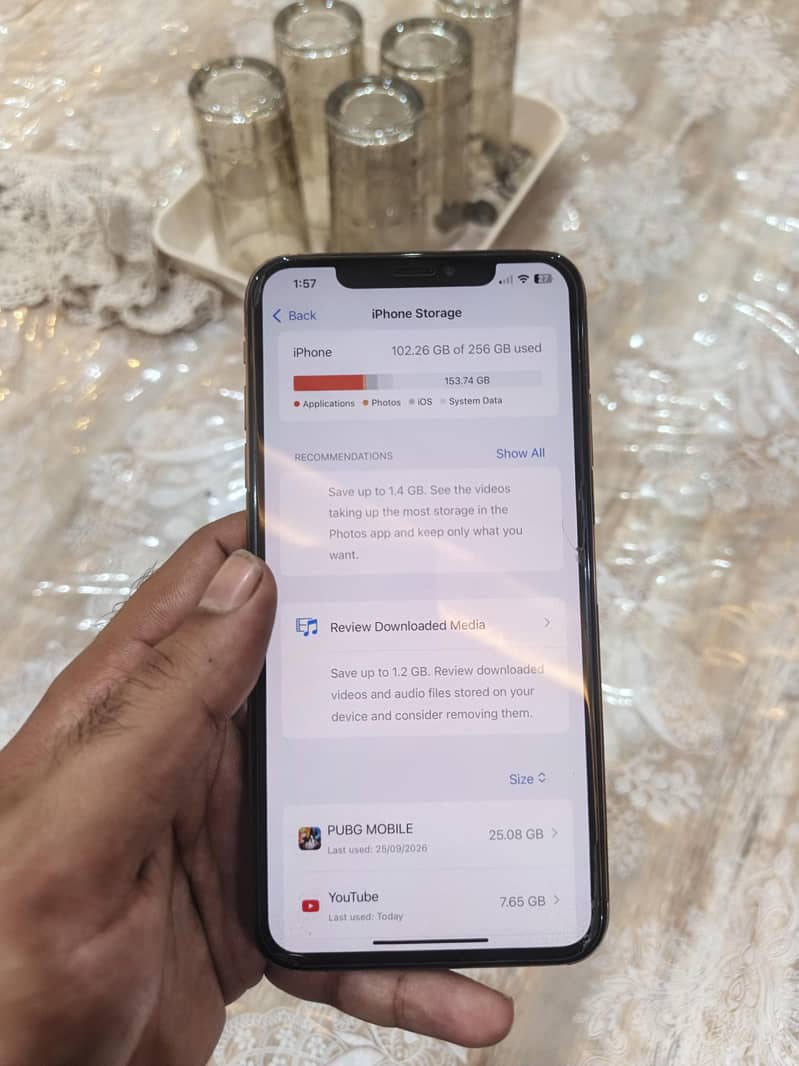 Apple iPhone XS Max 6