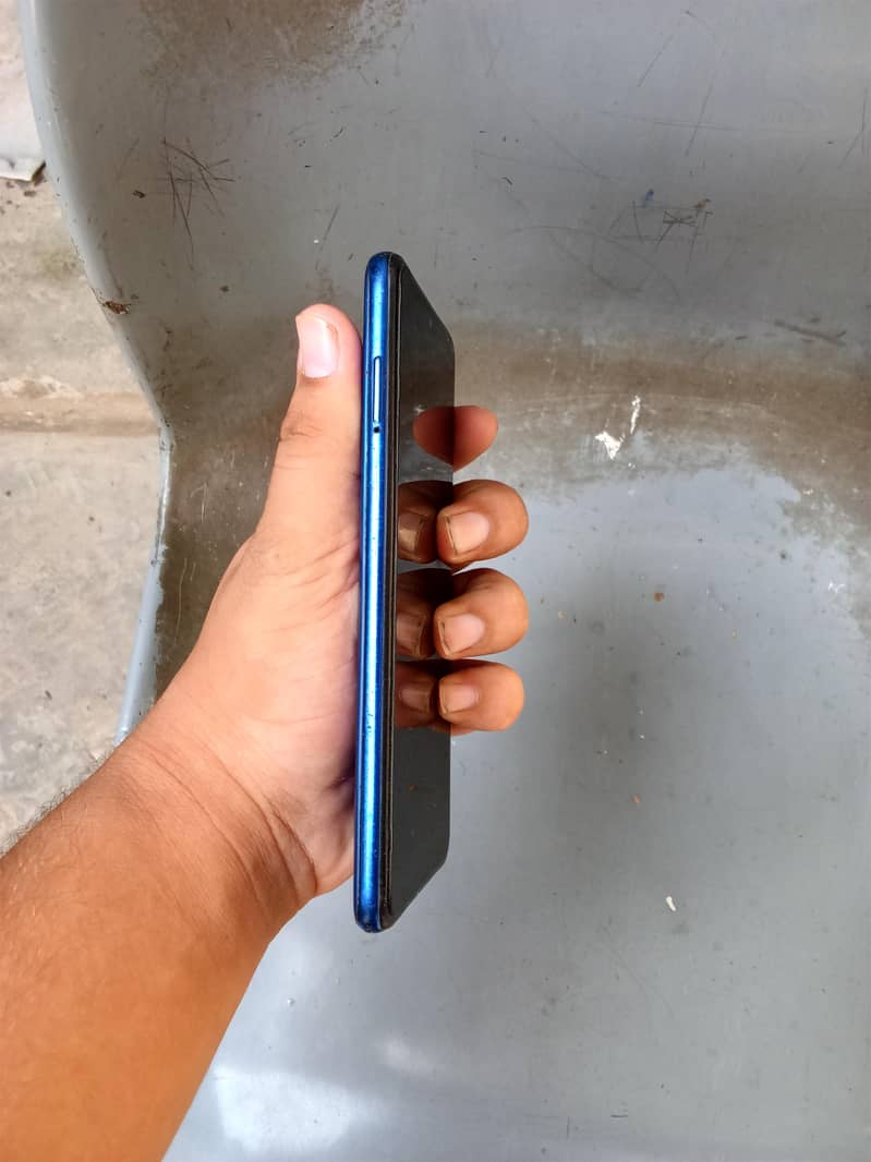 poco x3 2