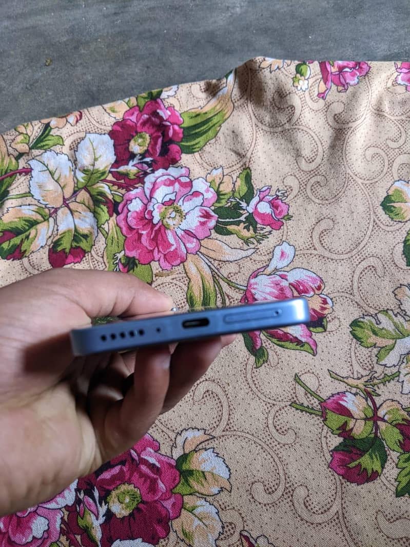 Xiaomi Redmi Note 13 2