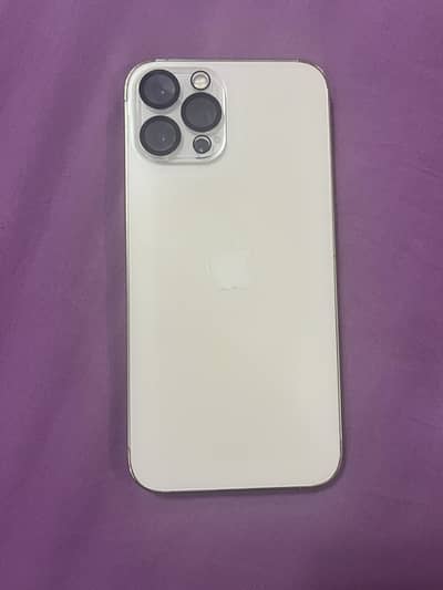 iPhone 12 Pro Max aur iPhone 11