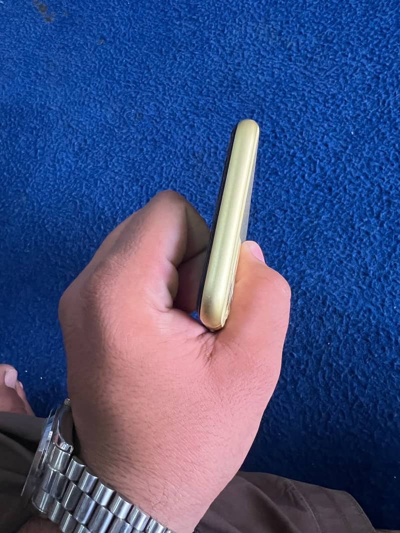 Apple iPhone 11 1