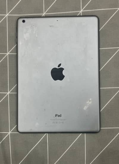 pple iPad Air 1st Gen (16GB, Wi-Fi, Space Gray