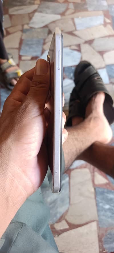 Vivo Y04