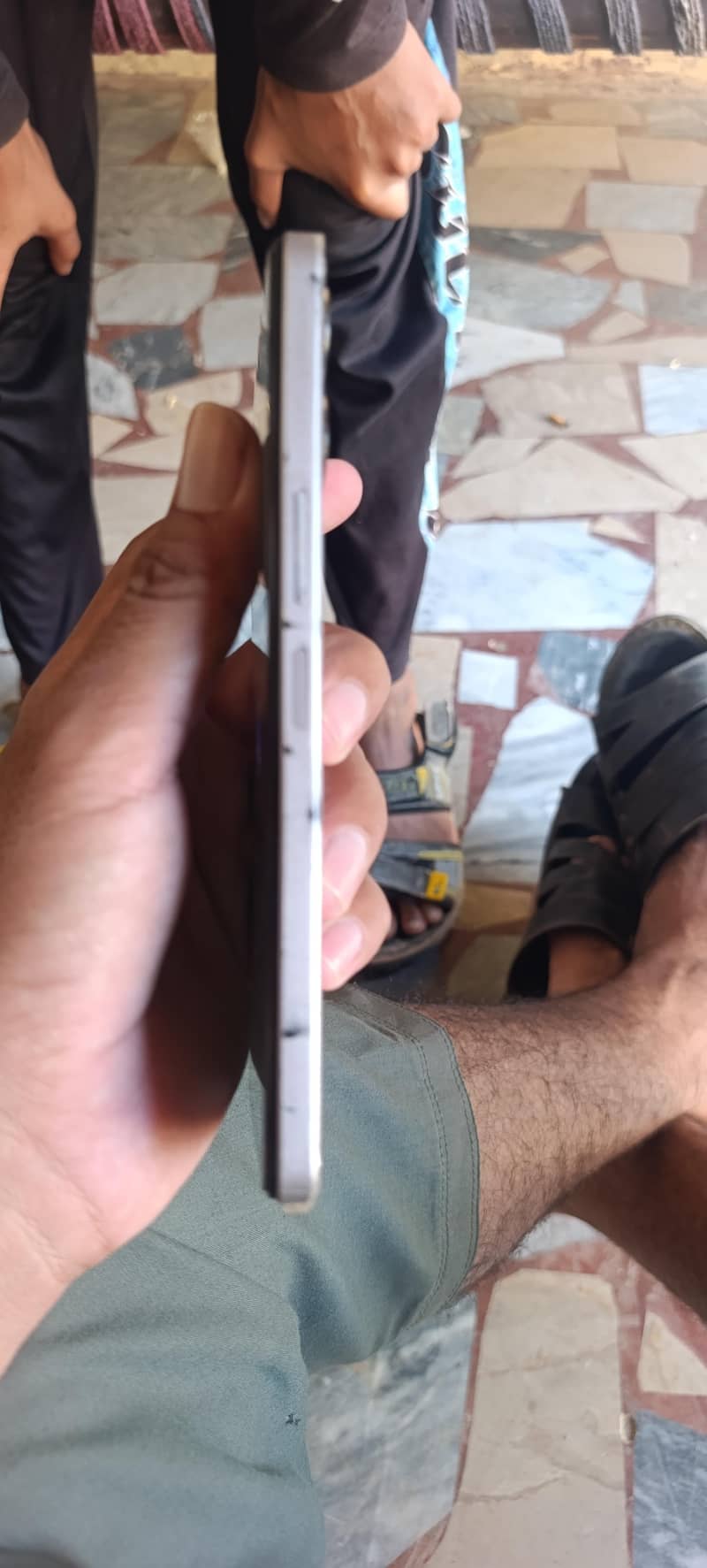 Vivo Y04 3