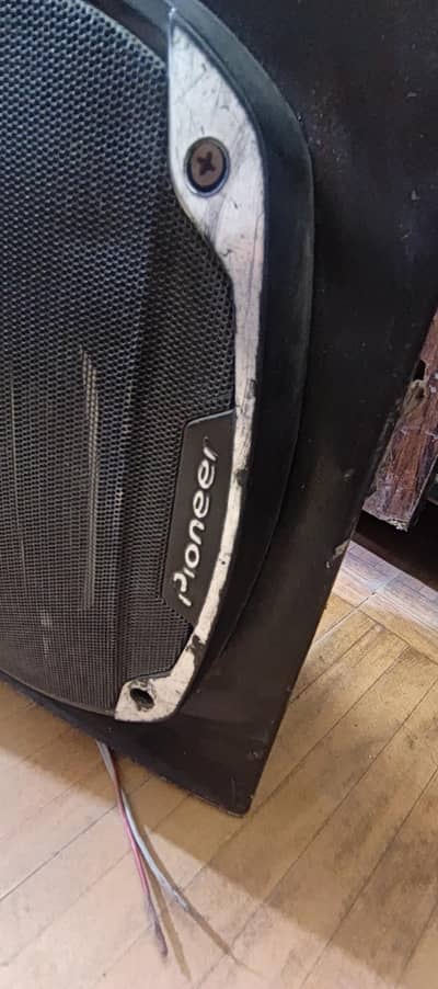 pioneer car speaker