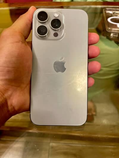 Apple iPhone 15 Pro Max