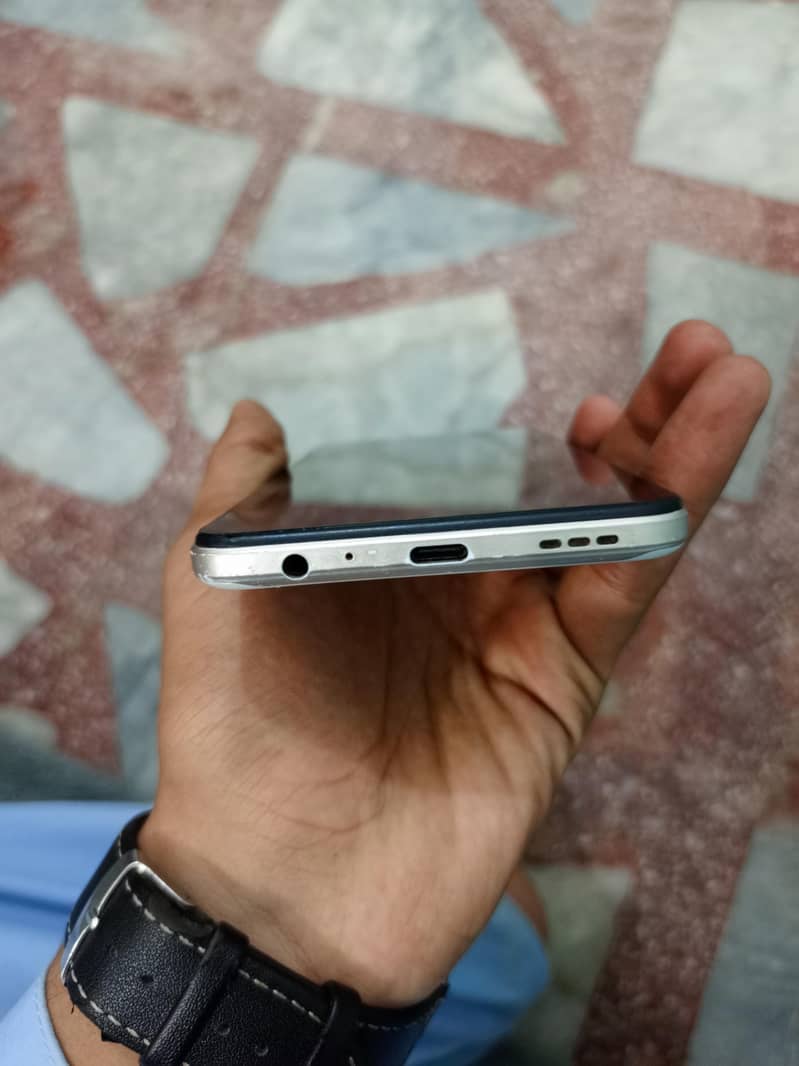 Tecno Camon 18T 3